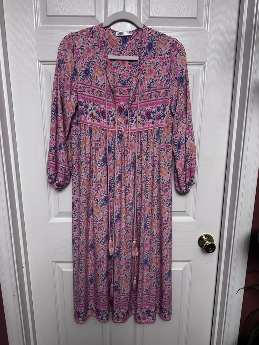 R. Vivimos Pink Floral Boho Midi Dress Tassel Tie Long Sleeve Size Small 4/6